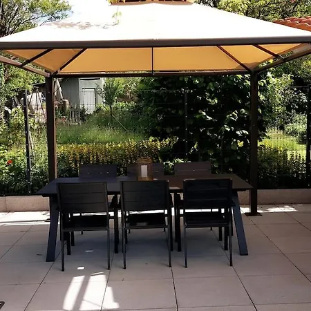 Blumenraum - In Apartman